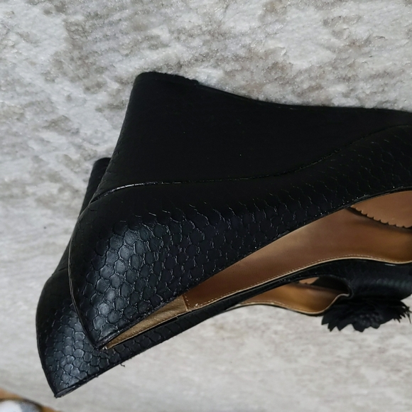 Lindsay Phillips Python Print  Floral Peep Toe Wedge 7M Black - Picture 12 of 17